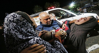 İsrail'in Gazze Saldırısında Al Jazeera Muhabirinin Ailesinden Birçok Kişi Hayatını Kaybetti 