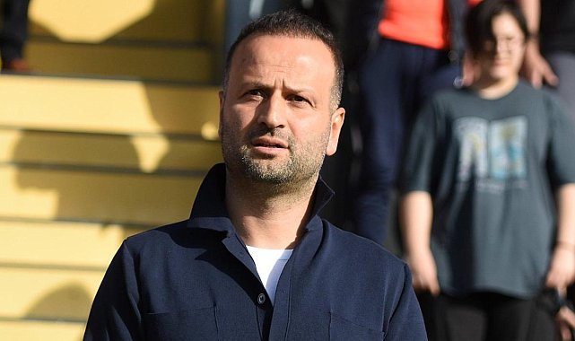 Manisa FK'da Osman Zeki Korkmaz ile yollar ayrıldı