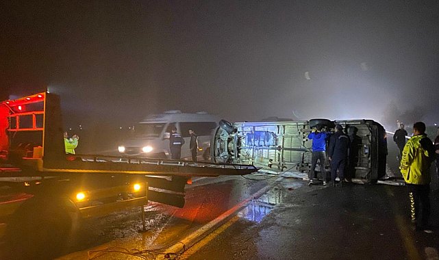 Diyarbakır’da yolcu minibüsü devrildi: Çok sayıda yaralı var!