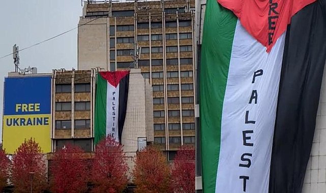 Kosova-İsrail Maçı Öncesi Filistin'e Destek!