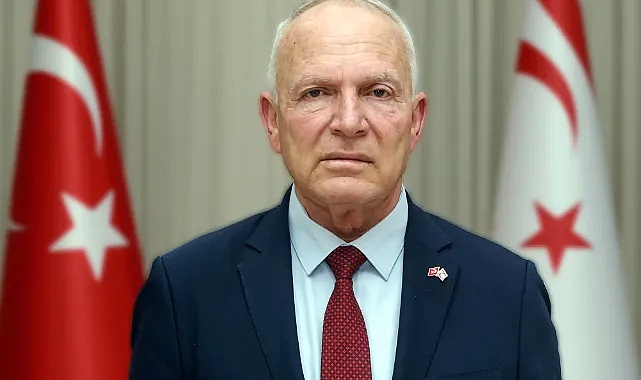 Töre, Cumhuriyet'in Anısına Düzenlenen Masterlar Maçını İzledi!