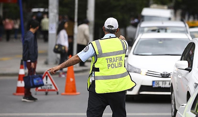 Trafik Kontrollerinde 3 Sürücü Tutuklandı!