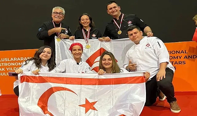 UFÜ Gastronomi Bölümü öğrencileri, GastoAntalya23 Yarışması'ndan madalyalarla döndü!