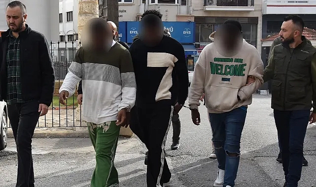 Uyuşturucu satıcıları itiraf etti : 'Hayatımızı devam ettirmek için satıyoruz!'