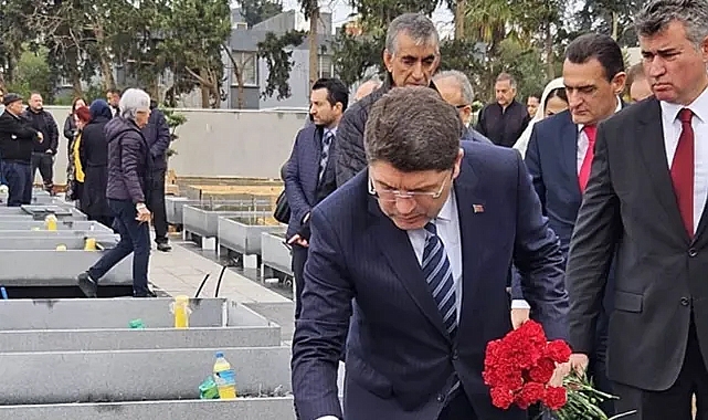Türkiye Adalet Bakanı Yılmaz Tunç, Şampiyon Melekler’in mezarlarını ziyaret etti!