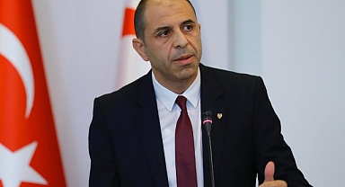 Özersay, Meclis Başkanı Töre’yi göreve çağırdı!